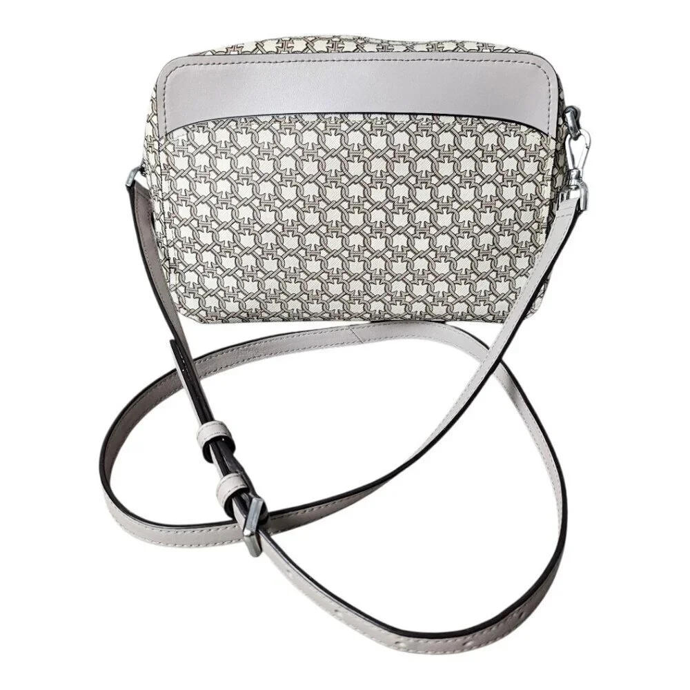 Kate Spade New York Spade Link Taupe And Cream Camera Crossbody Shoulder Bag COA